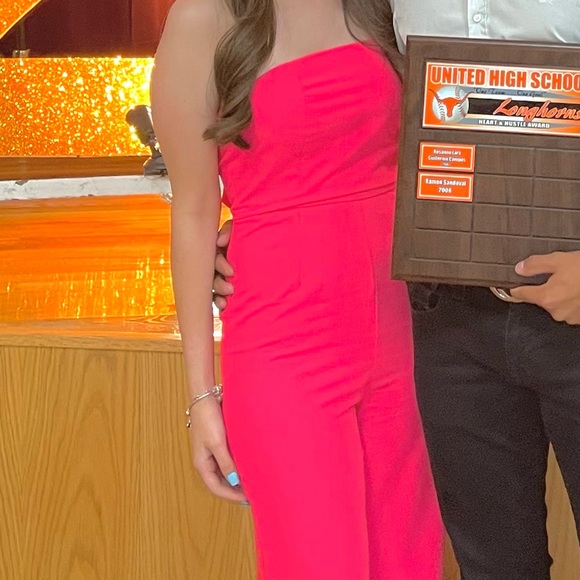 HOT PINK JUMPSUIT - Picture 3 of 3